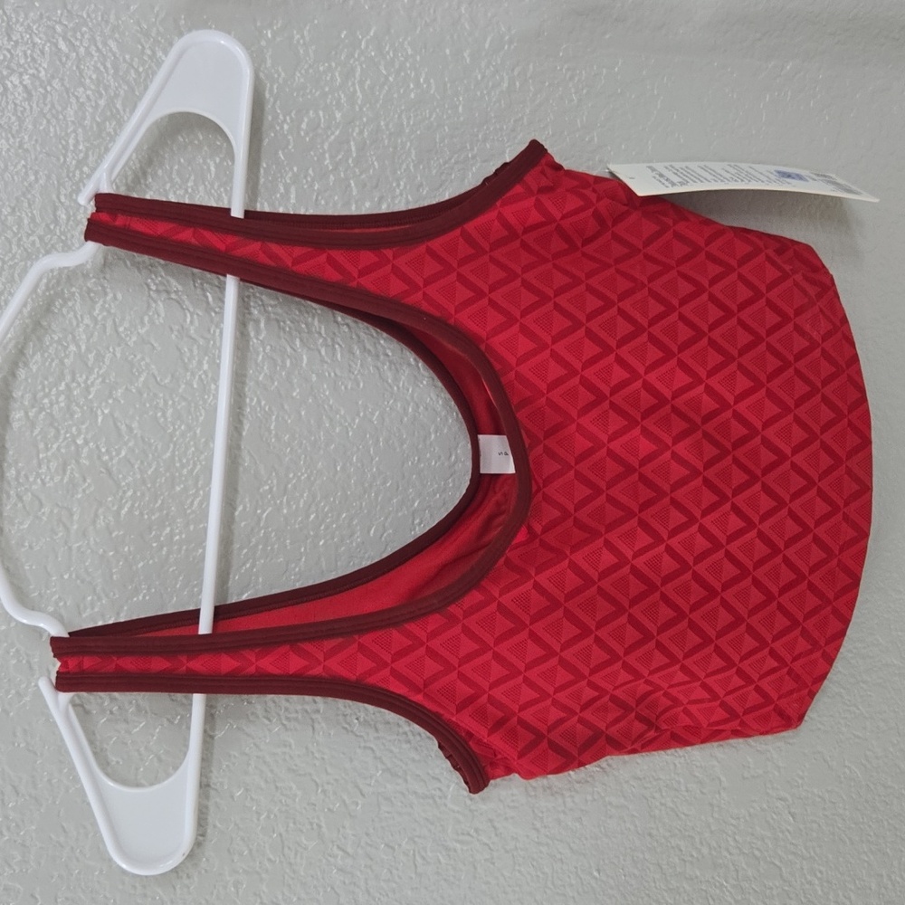 Textured mesh tennis tank